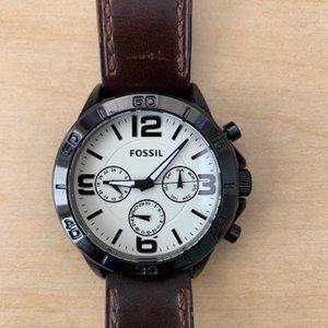 Men's Fossil wristwatch.